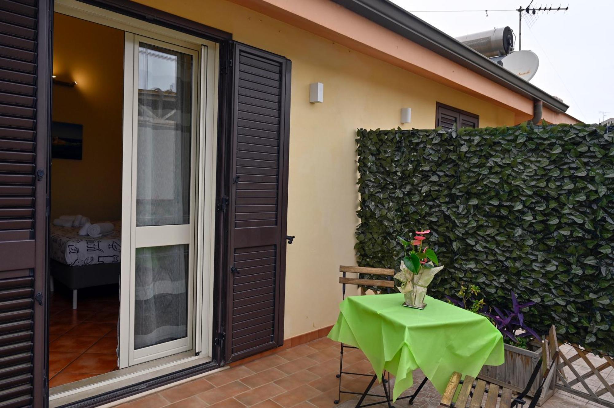לינה וארוחת בוקר נוטו Balconcino Sugli Ulivi מראה חיצוני תמונה